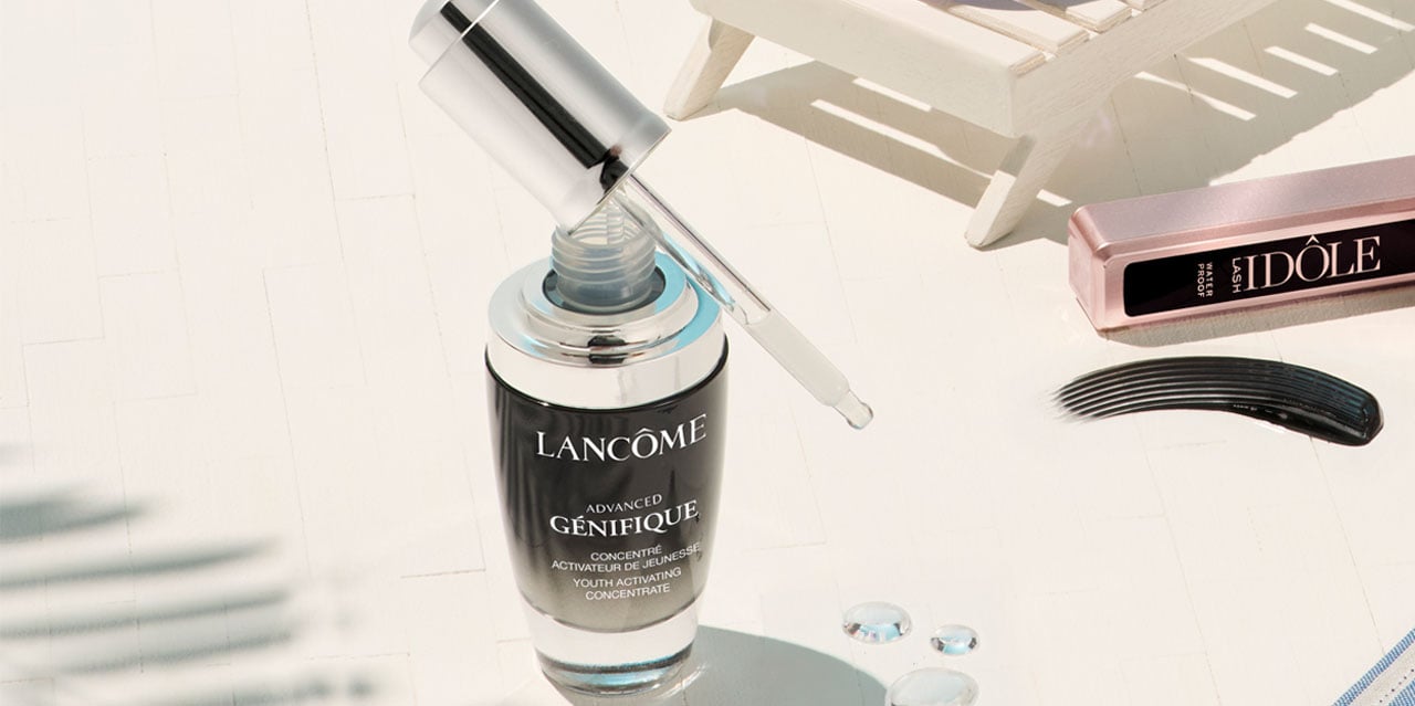 Travel size Advanced Genifique hydrating serum and travel size lash-lift mascara